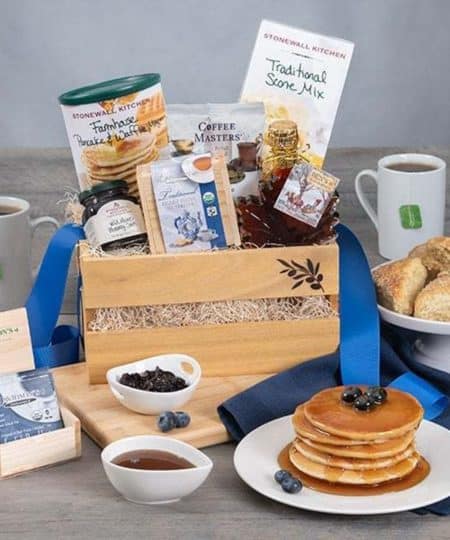 The New England Breakfast basket is the perfect gift to give during this season. This gift comes in a handcrafted reusable crate with Maine's freshest Blueberry jam, Tea & Coffee, New Hampshire maple syrup & buttermilk pancake mix. Send a tasty treat!!